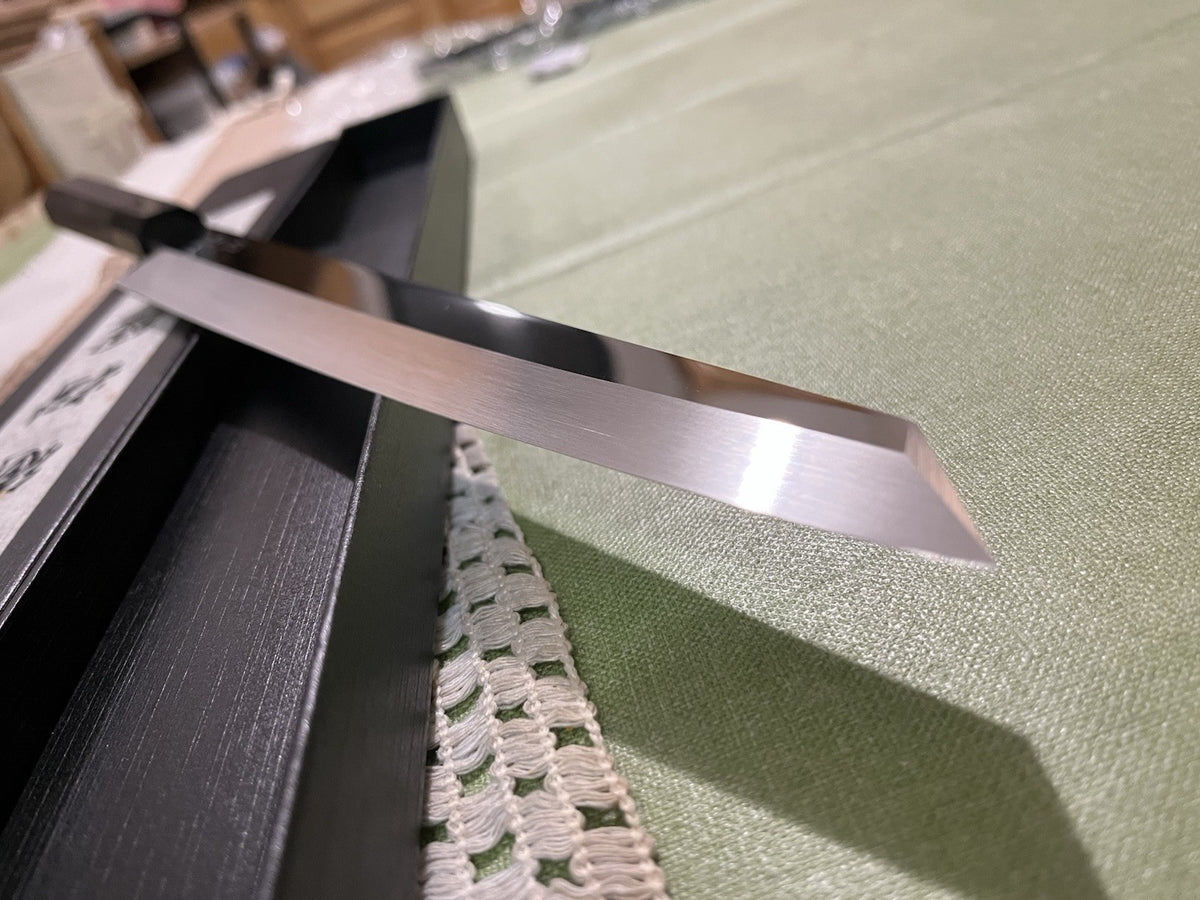Master Handmade VG10 Yanagiba 270mm Sashimi Knife Ebony Horn Handle Right Hand