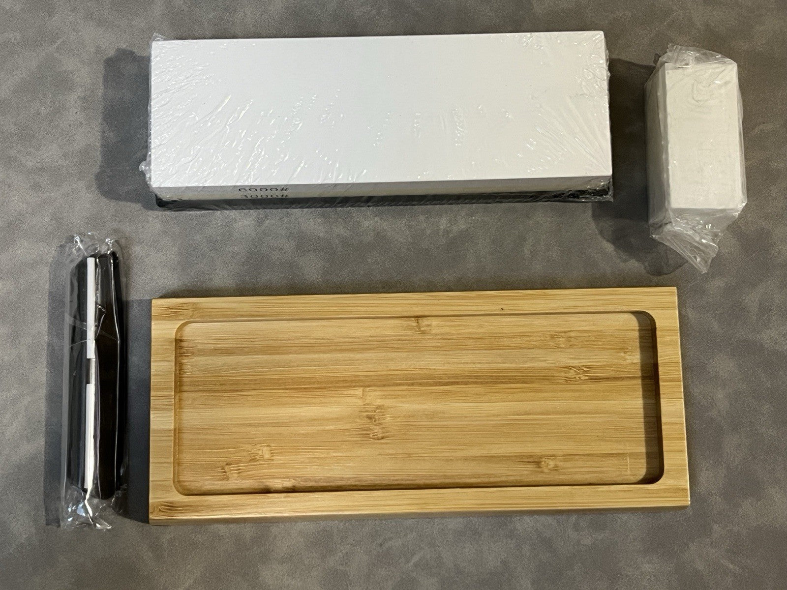 Whetstone 3000/6000 Knife Sharpening Stone Splash & Go Finishing Kit Bamboo Base